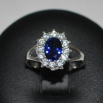 Strieborný prsteň s modrým zirkónom ZB5271