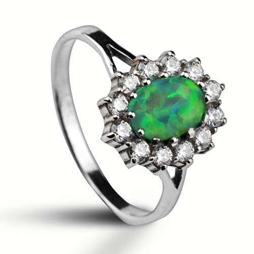 Strieborný prsteň so zirkónmi a zeleným opálom