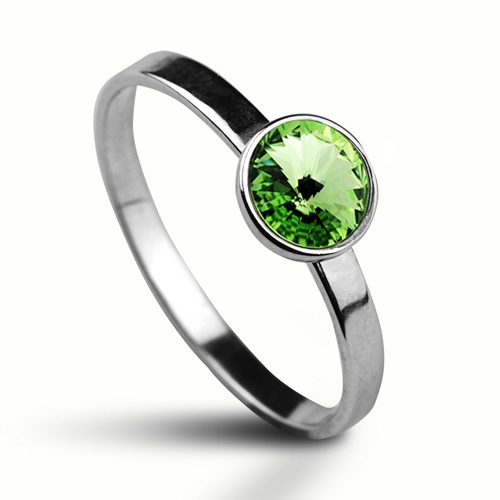 Strieborný prsteň s kameňom Crystals from Swarovski ®, farba: PERIDOT