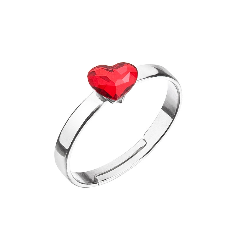 Strieborný prsteň s kryštálmi Swarovski červené srdce