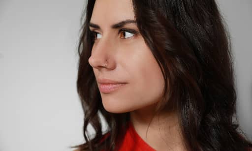 Stříbrný piercing