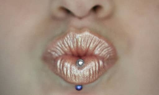 Piercing do rtu tyčinka