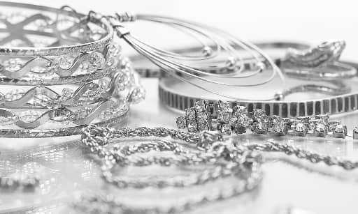 Šperky z chirurgické oceli