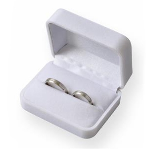 Semišová darčeková krabička na snubný prsteňe