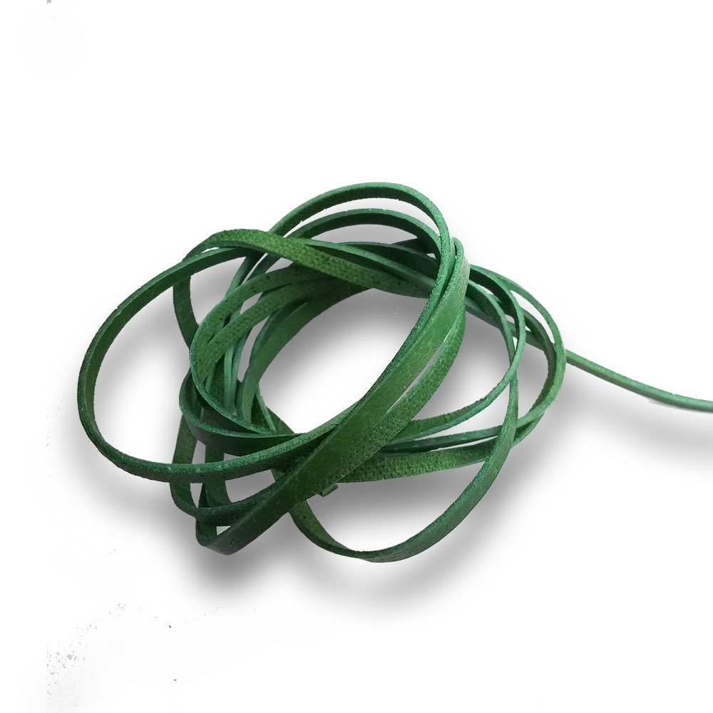 Rezaná kožená šnúrka zelená, hr. 2 mm, dĺžka 100 cm