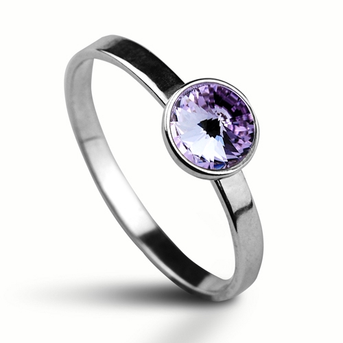 Strieborný prsteň s kameňom Crystals from Swarovski ®, farba: VIOLET