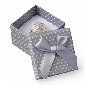 Darčeková krabička na prsteň šedá - biele bodky