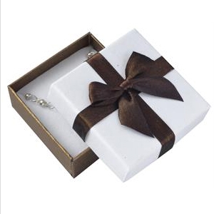 Darčeková krabička na súpravu - hnedá mašľa