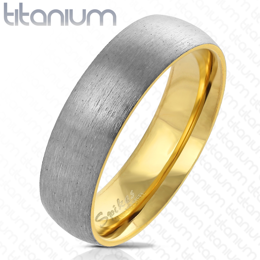 Pozlátený matný prsteň titán, šírka 6 mm, veľ. 52