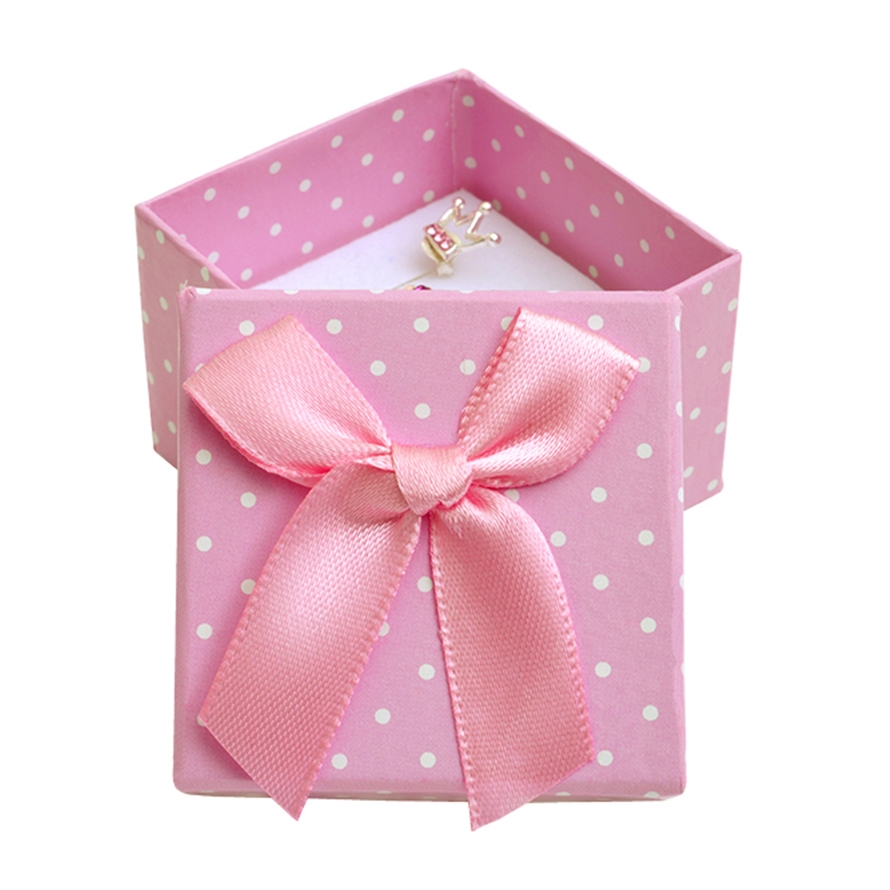 Darčeková krabička na prsteň ružová - biele bodky