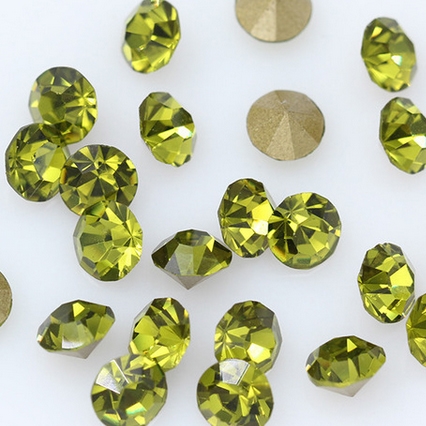 Sklenený šaton SS16 - 4 mm, 10ks / bal., Olivin
