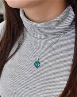 EG1081-MG Stříbrný přívěšek s kameny Crystals from Swarovski® Magic Green