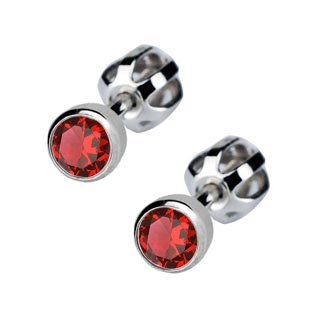 Strieborné náušnice s červenými kamienkami 4 mm