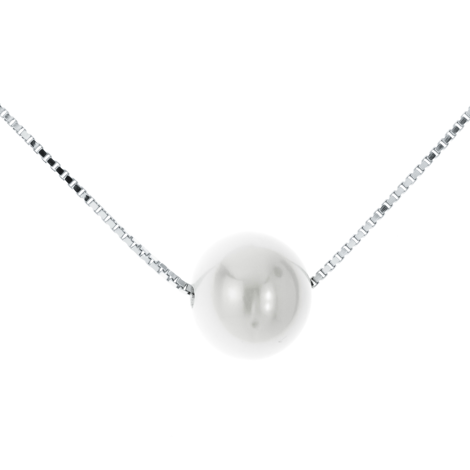 Strieborný náhrdelník s perličkou