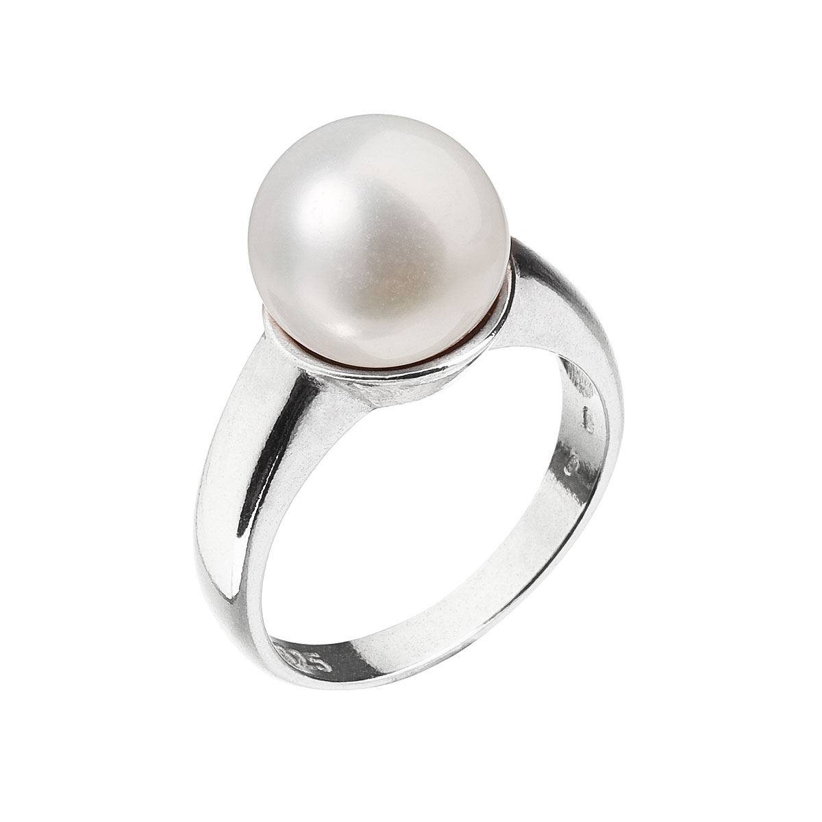 Strieborný prsteň s bielou riečnou perlou