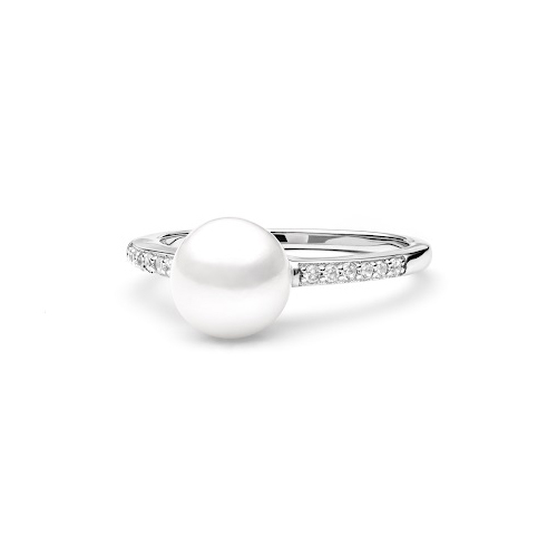 Strieborný prsteň s bielou perlou a zirkónmi