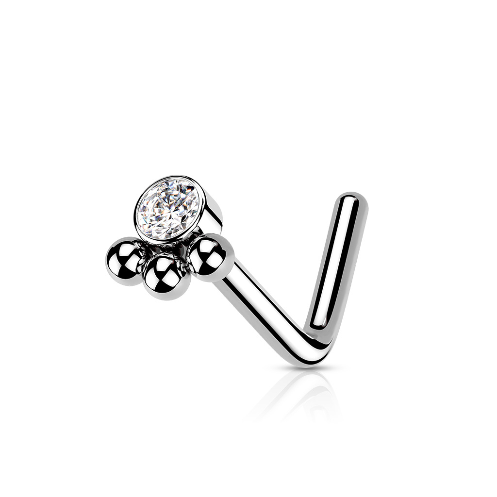 Zahnutý piercing do nosa so zirkónom
