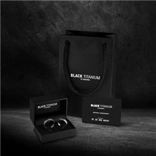 BT-13ZR-50 Dámský snubní prsten BLACK TITANIUM + Karbon se zirkony