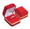 Dárková krabička na prsten - semiš červený