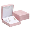 Růžová koženková krabička na náhrdelník nebo náušnice