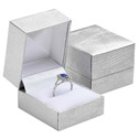 Stříbrná koženková krabička na prsten