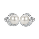 Stříbrné náušnice s perličkami