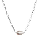Stříbrný náhrdelník s říční oválnou perlou